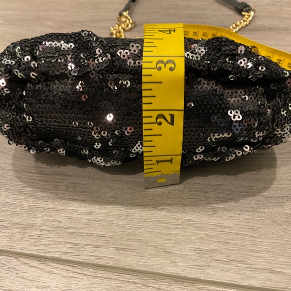 BADGLY MISCHKA Crossbody Evening Bag Black/Silver Sequins Gold Tone Chain - Picture 6 of 10